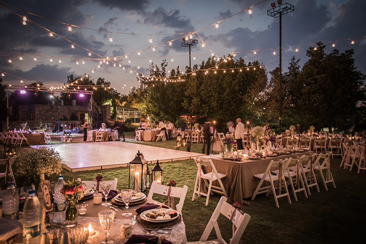 How to create a magical outdoor wedding
